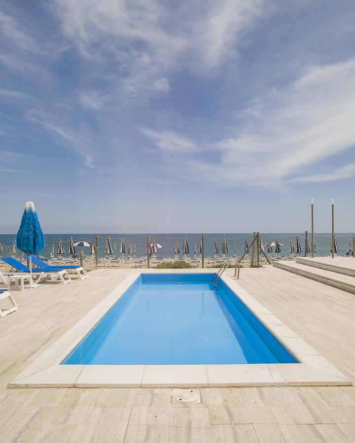 Hotel Marcelli Нумана Екстериор снимка